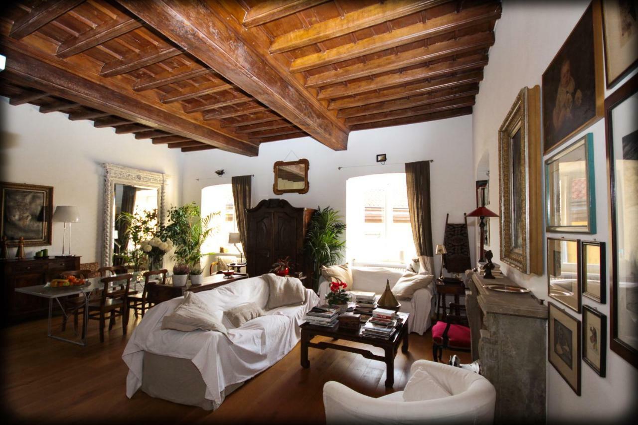 Bed and Breakfast Porta Palatina Турин Екстер'єр фото